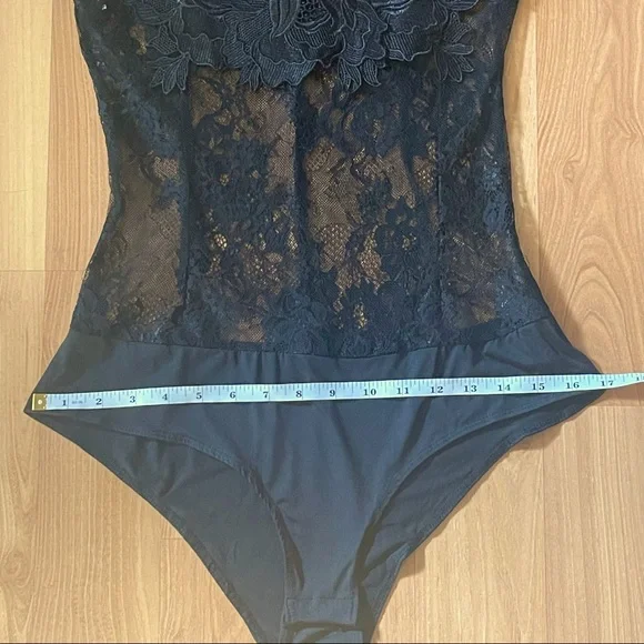 💗LOVE NATION💗-BLACK LACE BODYSUIT - Picture 8 of 10